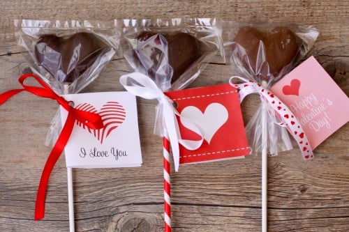 Super Quick And Easy Chocolate Marshmallow Valentine's Pops - Love From ...