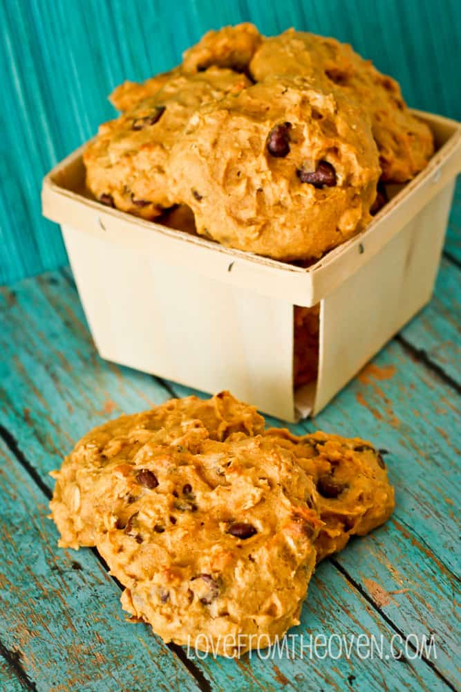 Oatmeal Pumpkin Chocolate Chip Cookies • Love From The Oven