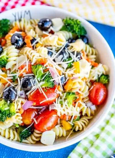Easy Greek Pasta Salad • Love From The Oven