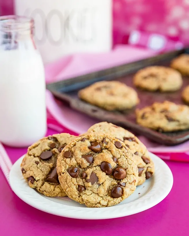 Neiman Marcus Chocolate Chip Cookies - Cooking Classy