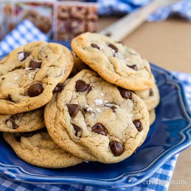 Chocolate Chip Pudding Cookies • Love From The Oven