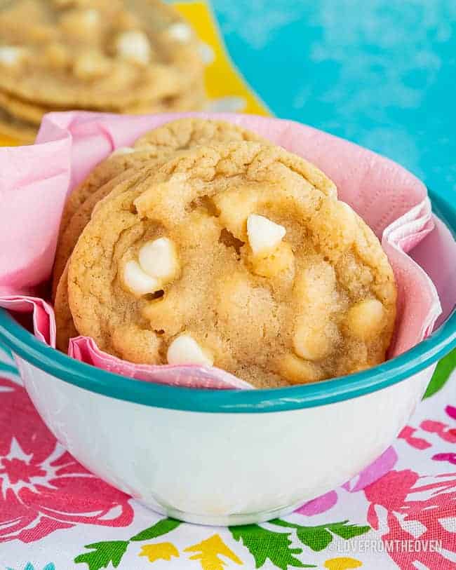 Easy and Tasty White Chocolate Sugar Cookies