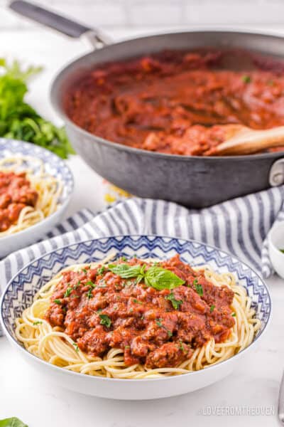 Easy Homemade Spaghetti Sauce • Love From The Oven