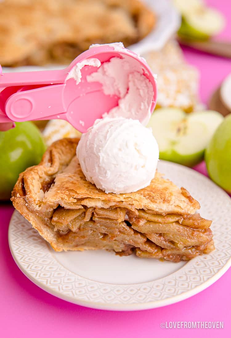 Caramel Apple Pie • Love From The Oven