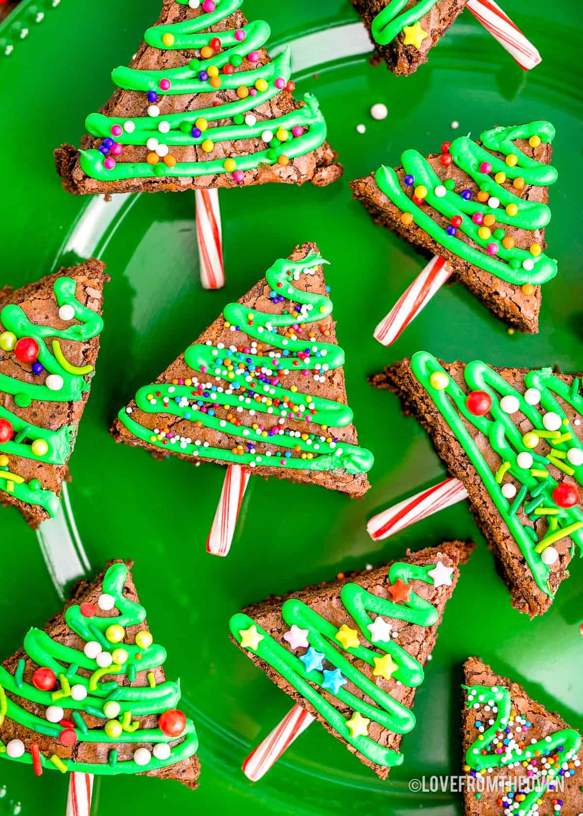 https://www.lovefromtheoven.com/wp-content/uploads/2021/10/christmas-tree-brownies-25.jpg