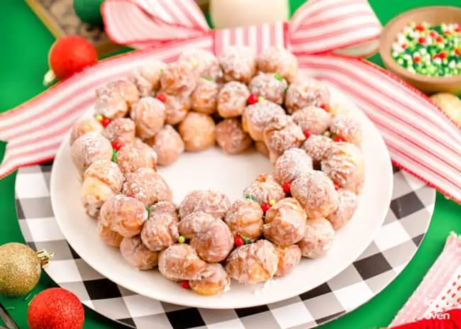 Christmas Donut Wreath • Love From The Oven