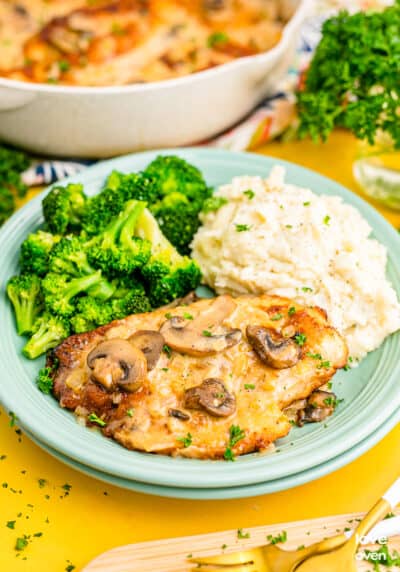 Easy Chicken Marsala Recipe (Made in one pan) - Love From The Oven