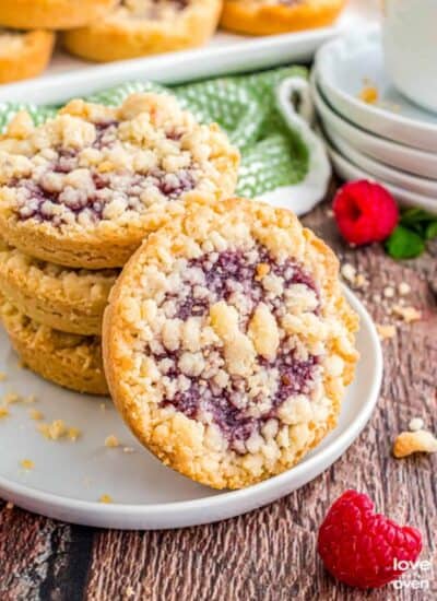 A plate of raspberry crumble cookies.