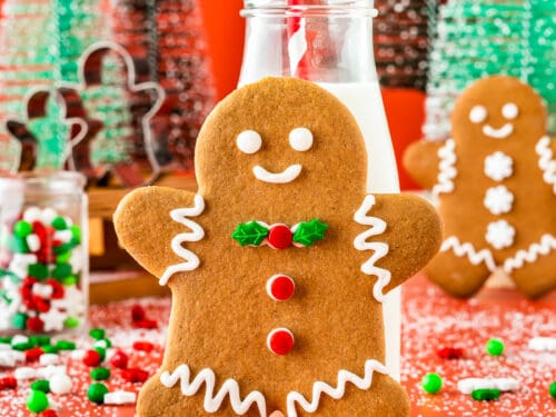 These may look like gingerbread cookies but they're NOT! These are