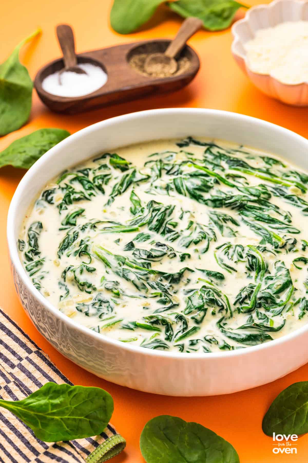 A bowl of creamed spinach